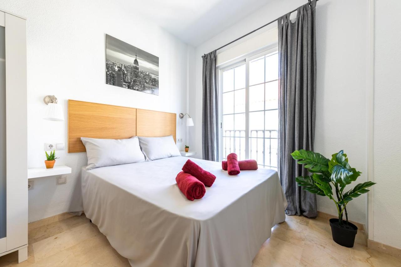 Private Rooftop & Elegant Studio - Center By Rems Apartment Malaga Exterior photo